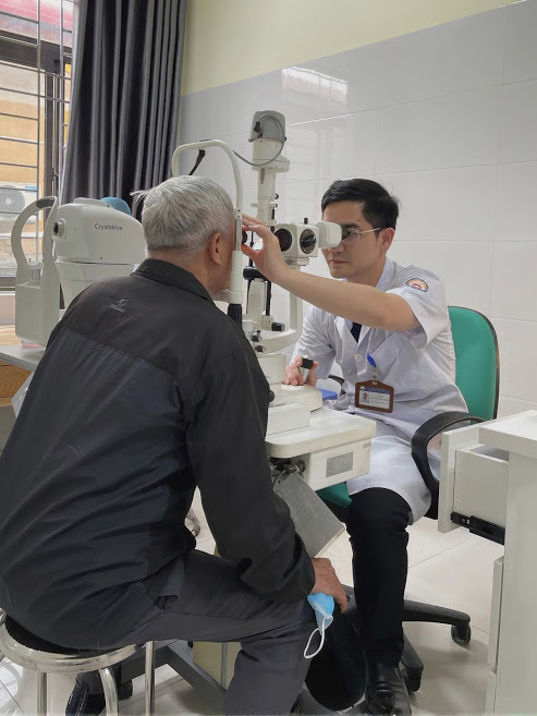 khám mắt tổng quát tai phong khám Mắt Ninh Hiệp